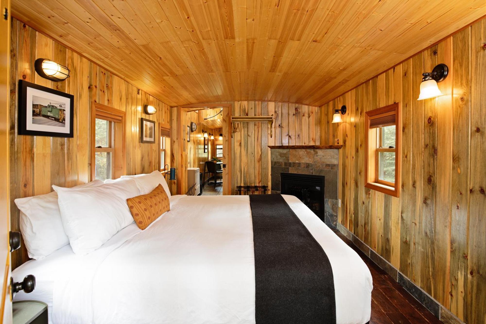 Loge Glacier National Park Essex المظهر الخارجي الصورة